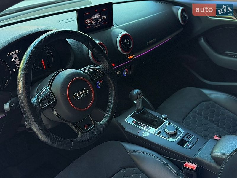 Седан Audi A3 2016 в Одессе