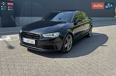 Седан Audi A3 2016 в Киеве