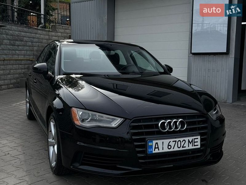 Седан Audi A3 2014 в Киеве