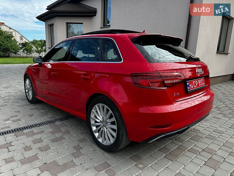 Хетчбек Audi A3 2017 в Вінниці