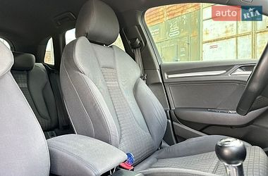 Хетчбек Audi A3 2013 в Чернівцях