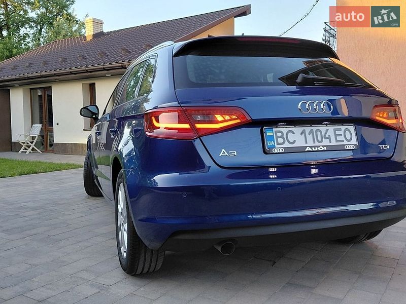Хетчбек Audi A3 2014 в Бориславі