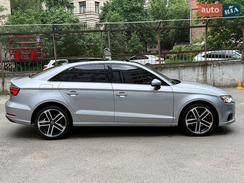 Седан Audi A3 2020 в Києві