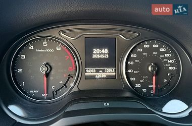 Седан Audi A3 2016 в Киеве