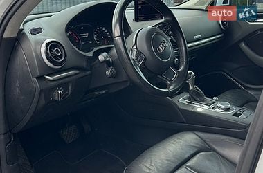 Седан Audi A3 2014 в Дніпрі