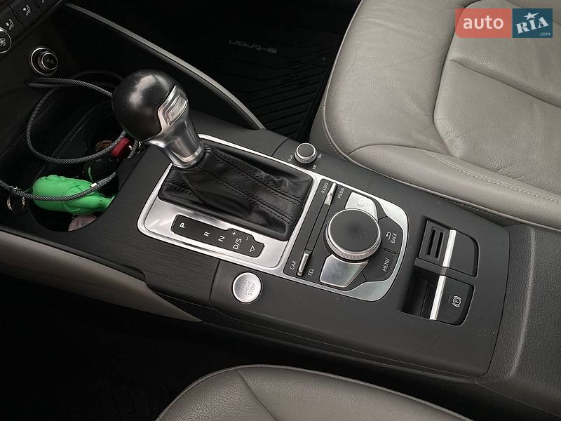 Хетчбек Audi A3 2016 в Львові