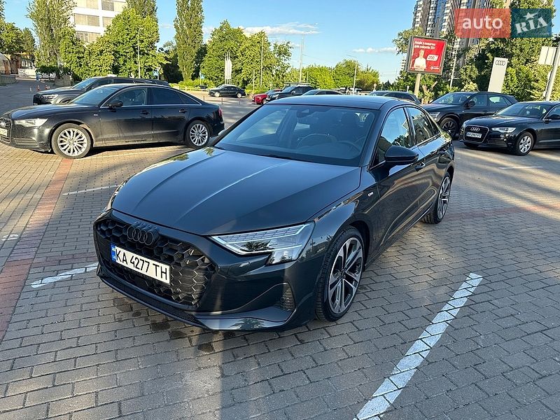 Седан Audi A3 2025 в Киеве