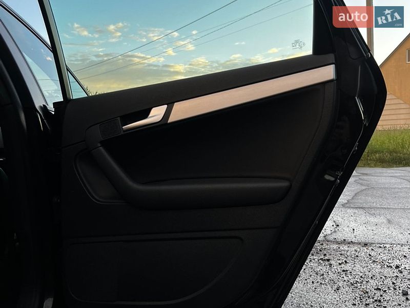 Хэтчбек Audi A3 2009 в Луцке