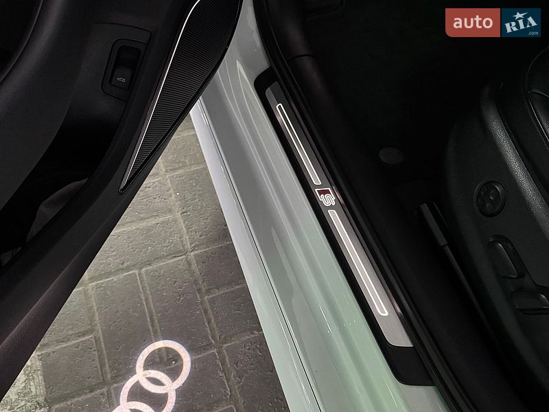 Седан Audi A3 2018 в Києві фото 18 Седан Audi A3 2018 в Києві