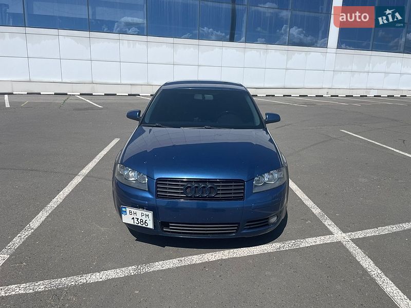 Хэтчбек Audi A3 2004 в Белгороде-Днестровском