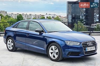 Седан Audi A3 2015 в Львове