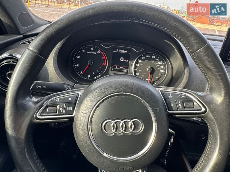 Седан Audi A3 2014 в Харкові