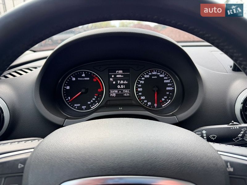 Хэтчбек Audi A3 2015 в Львове