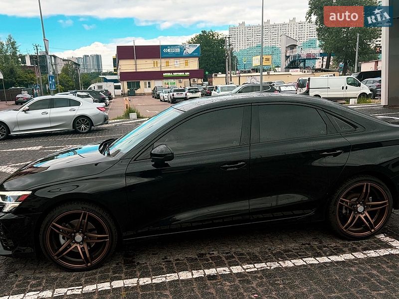 Седан Audi A3 2022 в Киеве