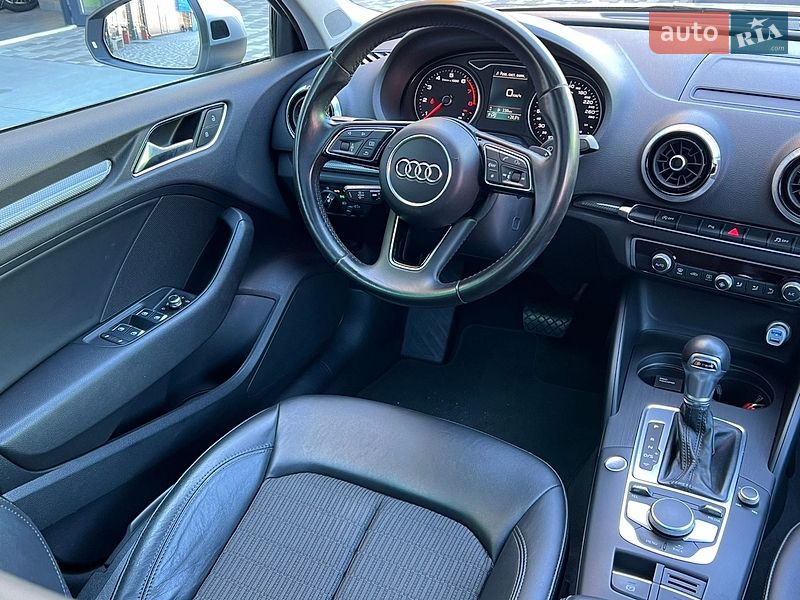 Седан Audi A3 2017 в Києві