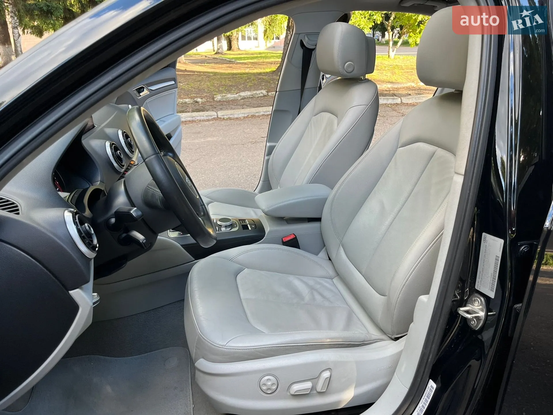 2015 Audi A3 - мініатюра 35