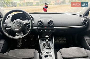 Хэтчбек Audi A3 2015 в Днепре