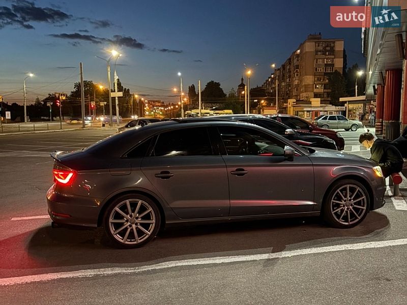 Седан Audi A3 2015 в Харкові