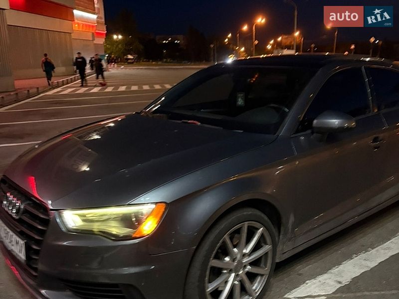 Седан Audi A3 2015 в Харкові