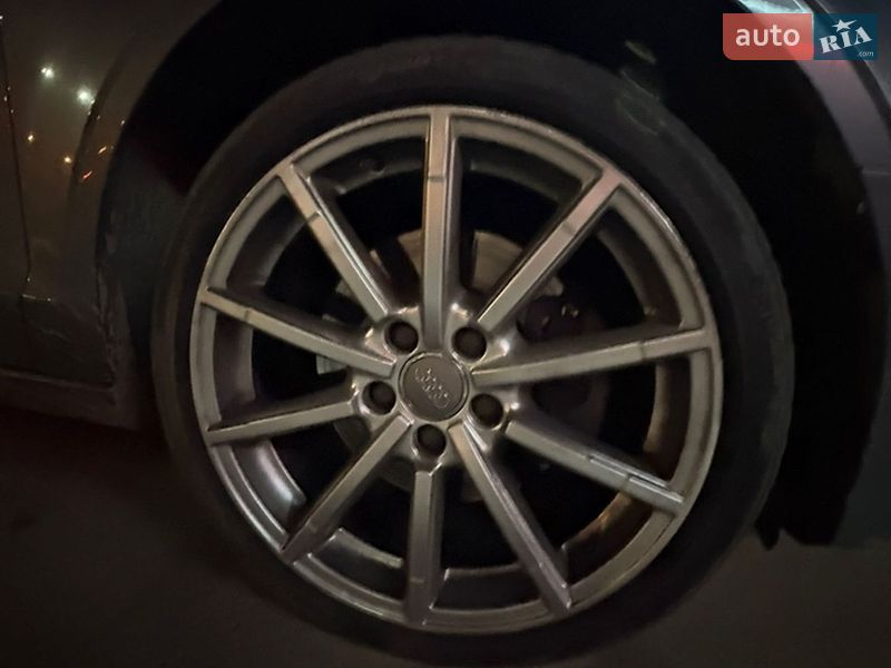 Седан Audi A3 2015 в Харкові