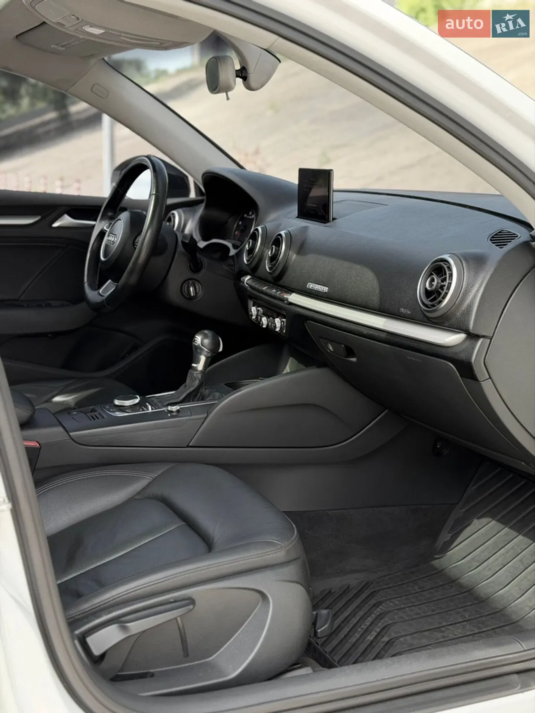 2015 Audi A3 - мініатюра 37