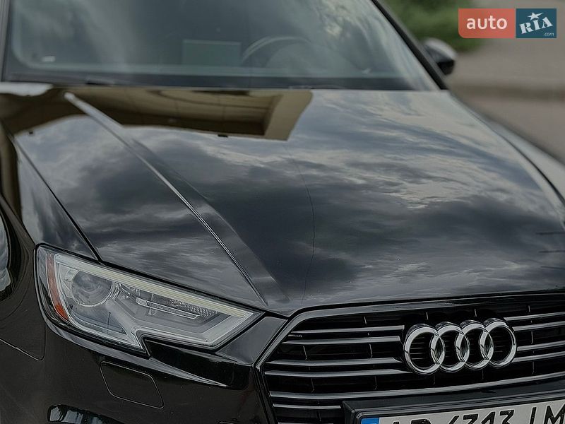 Седан Audi A3 2018 в Запоріжжі