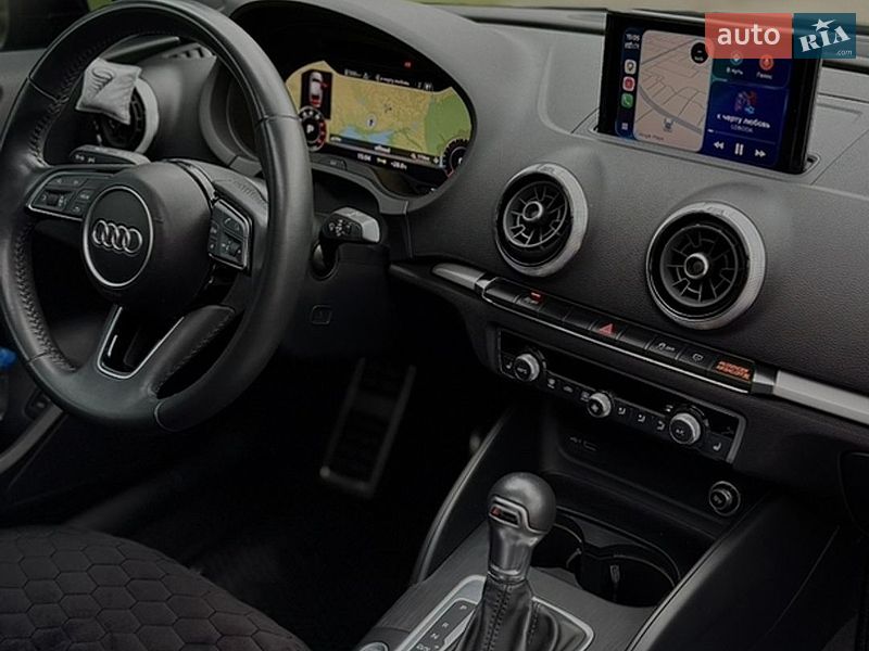 Седан Audi A3 2018 в Запоріжжі