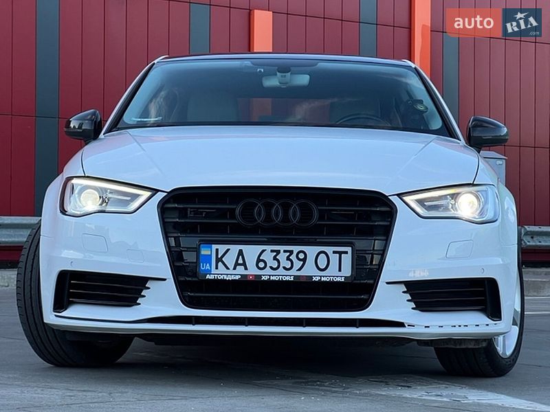 Седан Audi A3 2015 в Киеве
