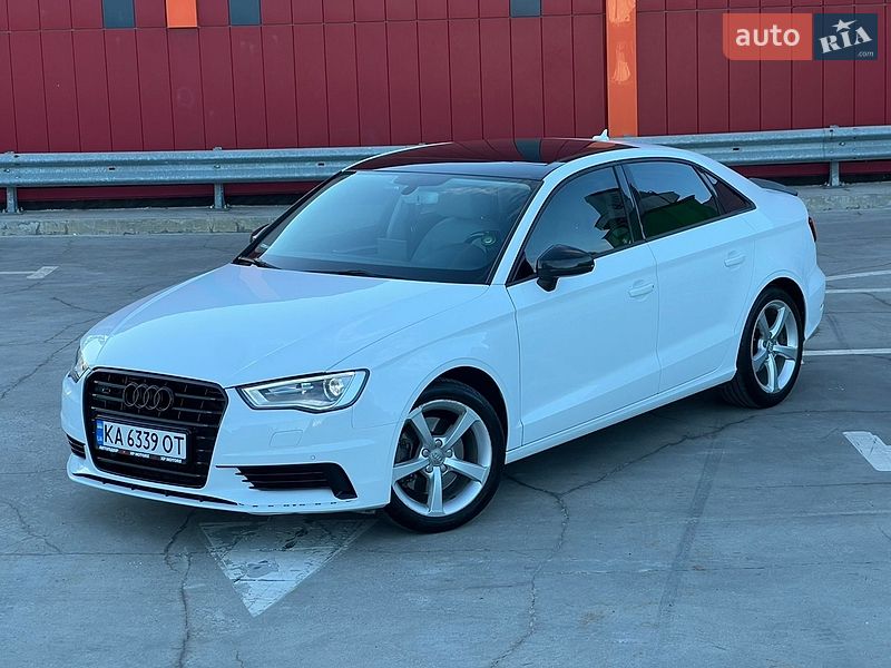 Седан Audi A3 2015 в Киеве