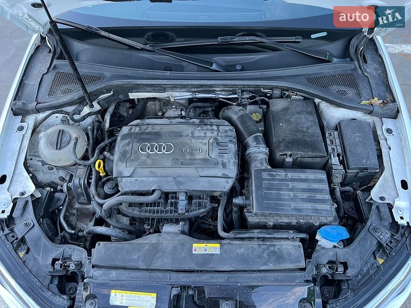 Седан Audi A3 2015 в Киеве