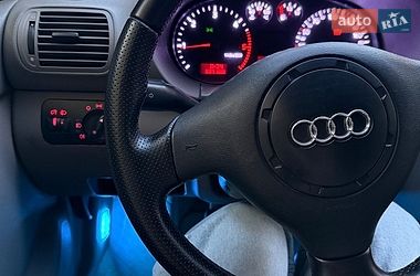 Хэтчбек Audi A3 1999 в Чернигове
