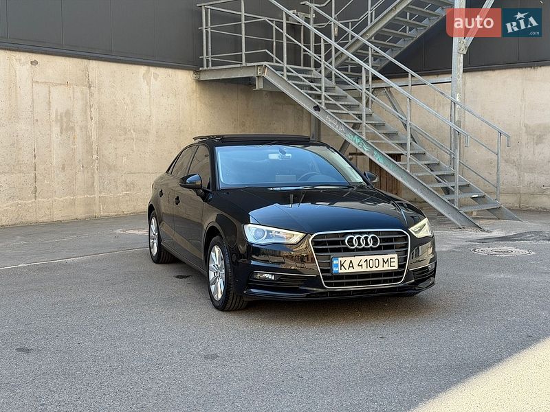 Седан Audi A3 2015 в Києві
