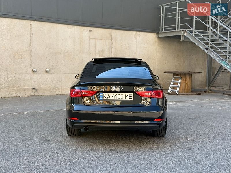 Седан Audi A3 2015 в Києві