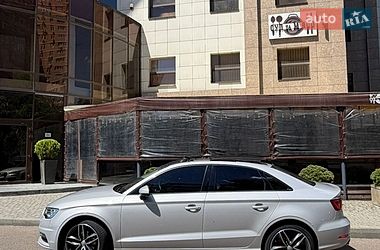 Седан Audi A3 2015 в Одесі