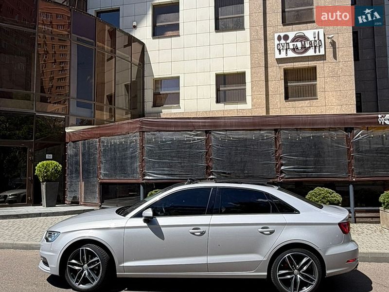 Седан Audi A3 2015 в Одесі