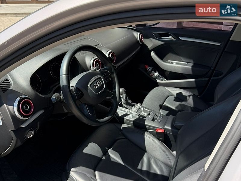 Седан Audi A3 2015 в Одесі