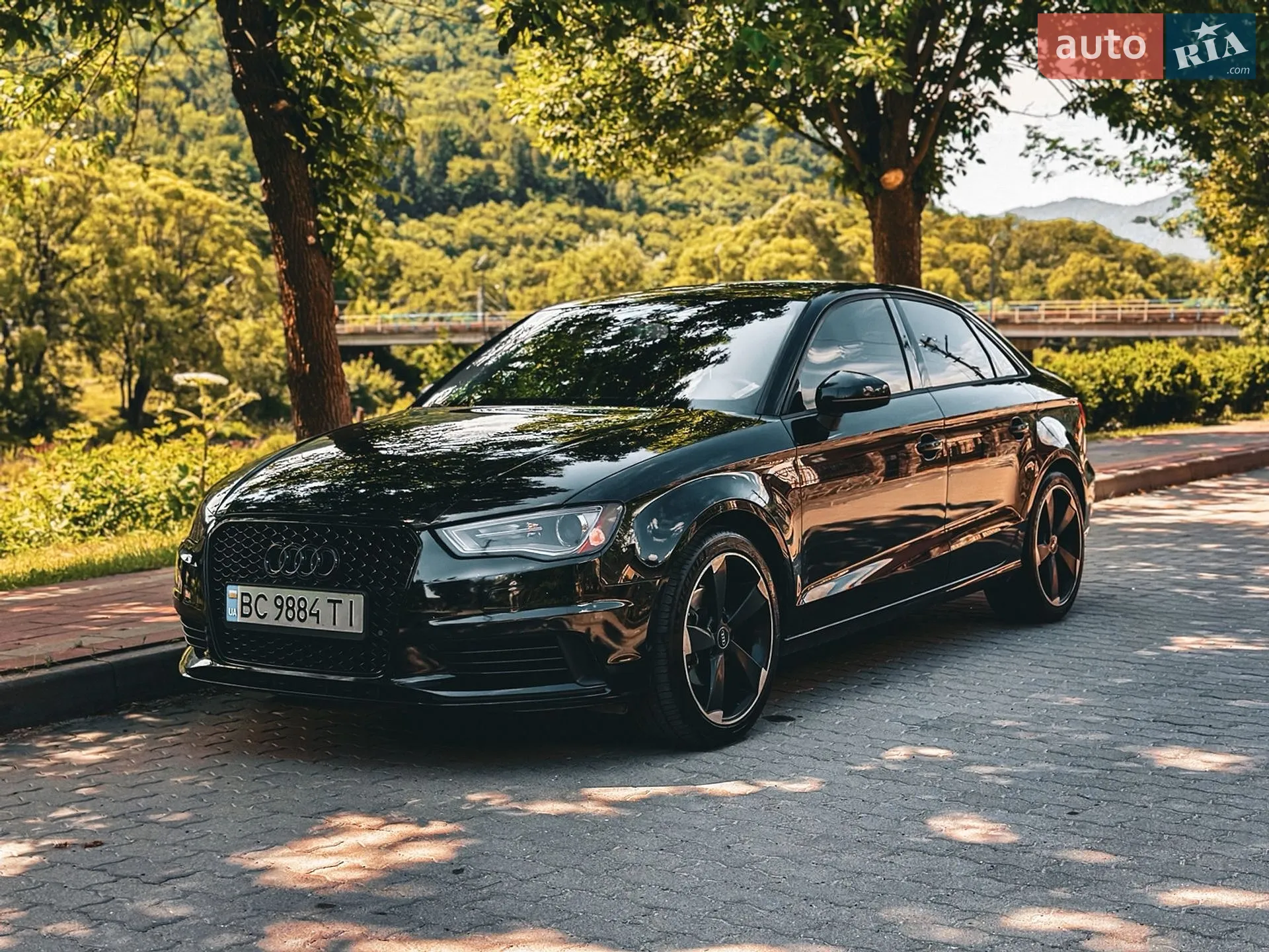 Audi A3 2015 VIN WAUBFGFF0F1105729 фото оголошення 2 з 20