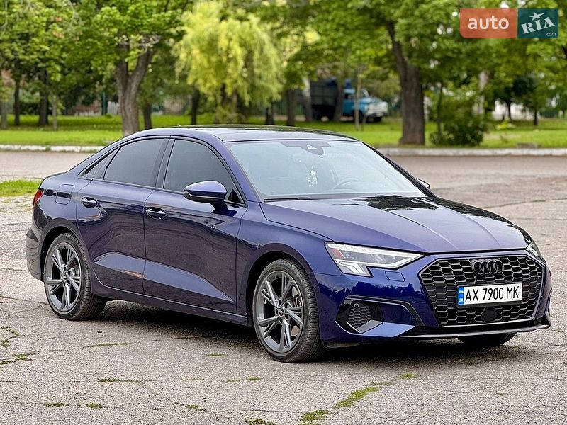 Седан Audi A3 2023 в Харькове