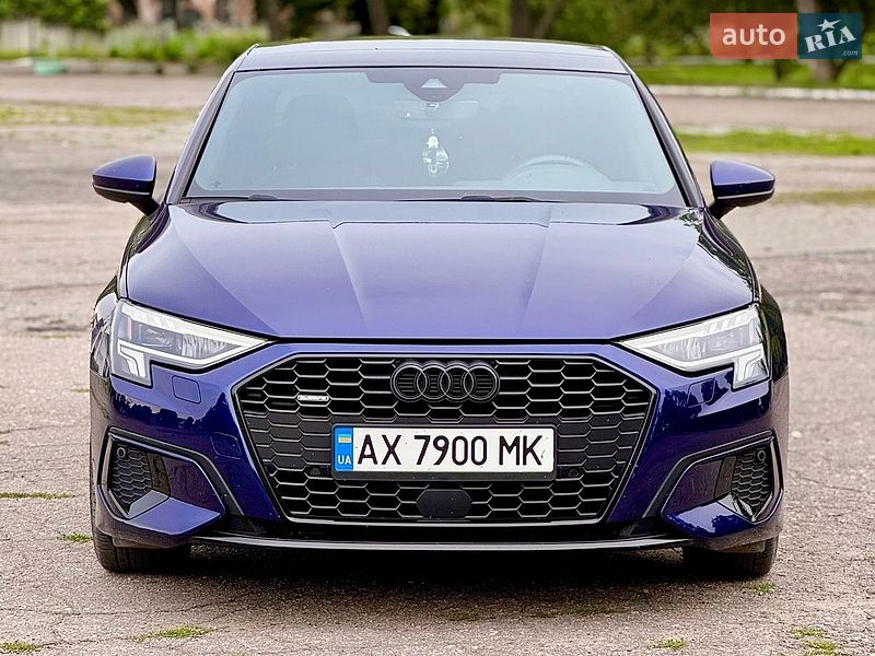 Седан Audi A3 2023 в Харькове