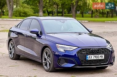 Седан Audi A3 2023 в Харькове