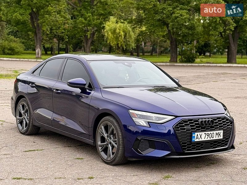 Седан Audi A3 2023 в Харькове