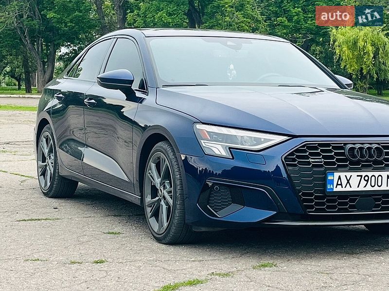 Седан Audi A3 2023 в Харькове
