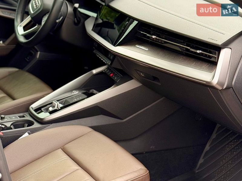 Седан Audi A3 2023 в Харькове