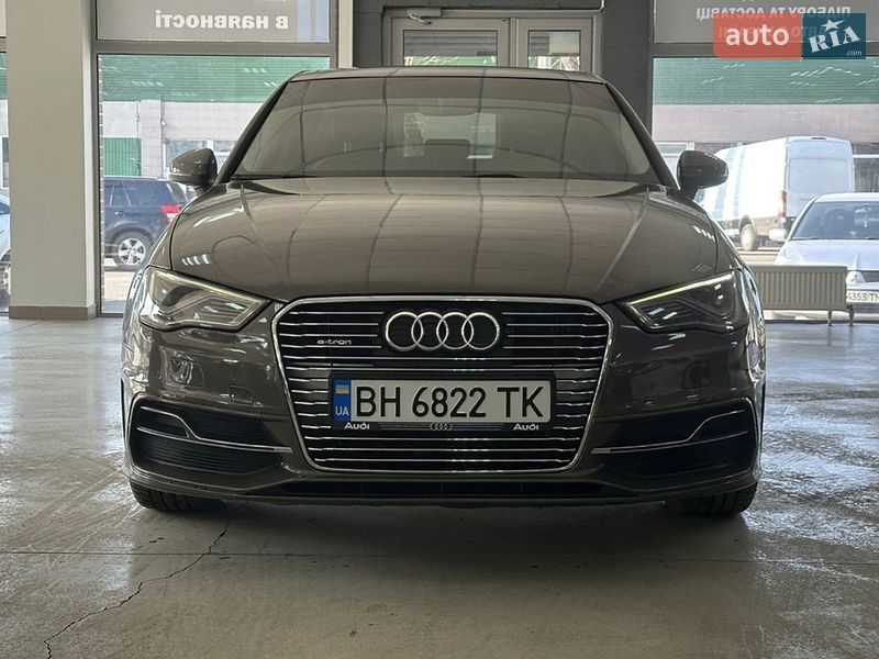 Хетчбек Audi A3 2015 в Одесі