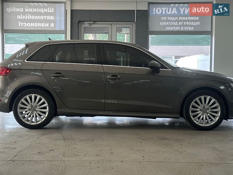Хетчбек Audi A3 2015 в Одесі