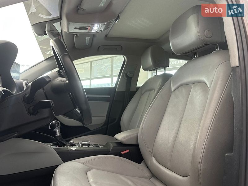 Хетчбек Audi A3 2015 в Одесі