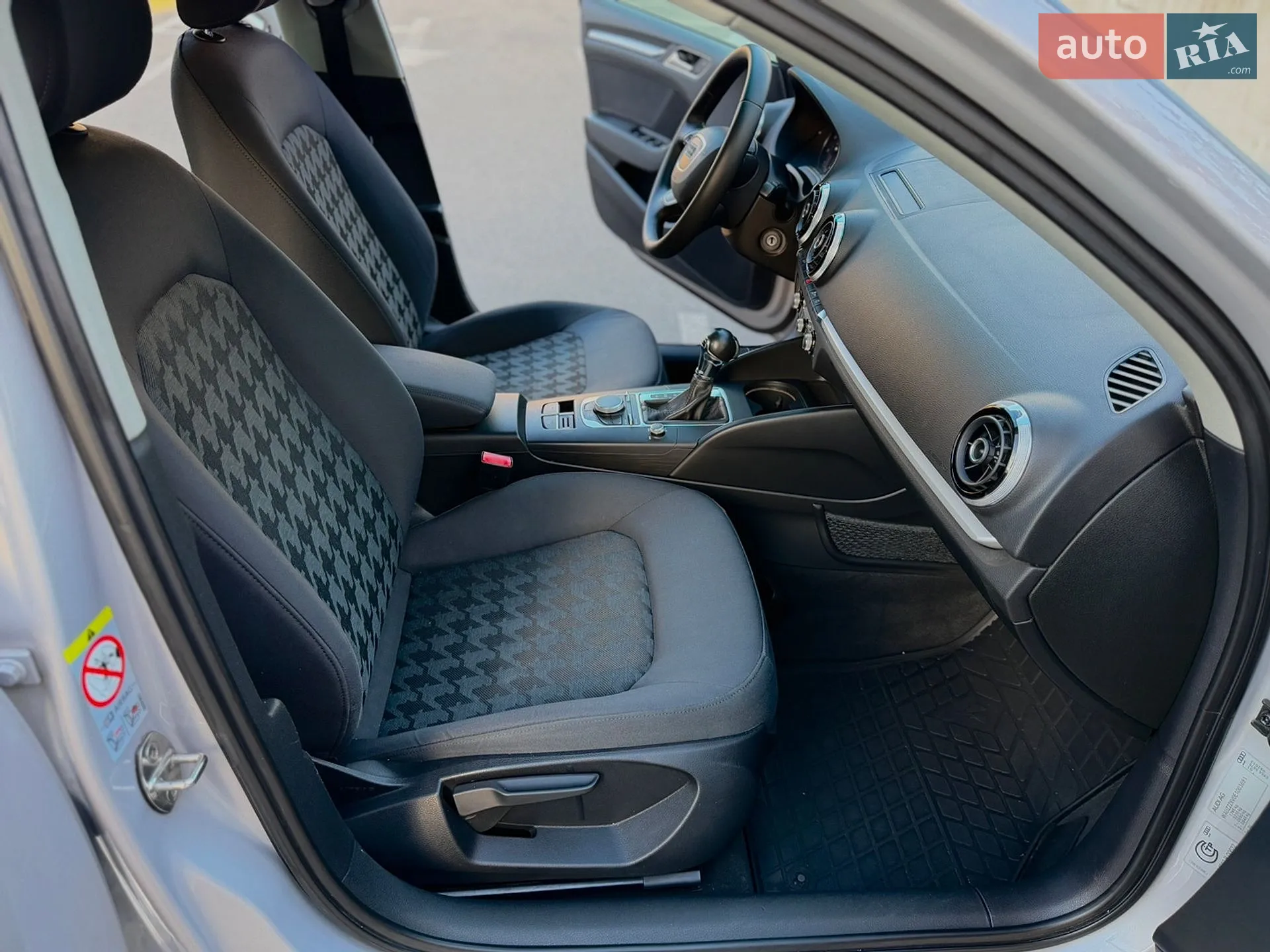 2013 Audi A3 - мініатюра 25