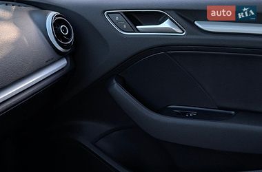 Седан Audi A3 2016 в Дрогобичі
