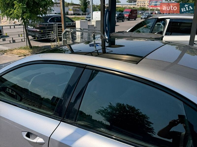 Седан Audi A3 2022 в Киеве