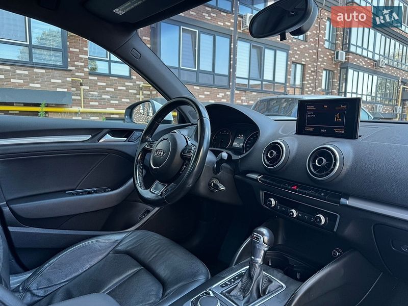 Седан Audi A3 2014 в Житомирі